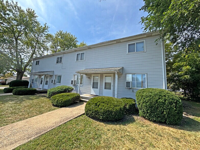 261 Mohawk Dr, Bourbonnais, IL à vendre - Photo de l’immeuble – Image 2 sur 8