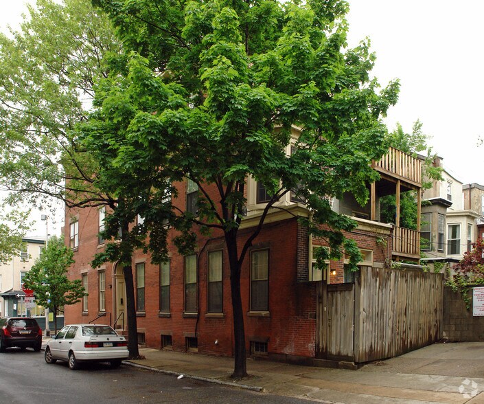 131 N 21st St, Philadelphia, PA à vendre - Photo de l’immeuble – Image 2 sur 18