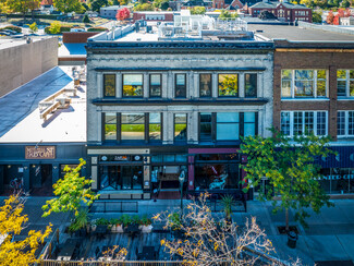 Plus de détails pour 418-422 E Mitchell St, Petoskey, MI - Local commercial à vendre