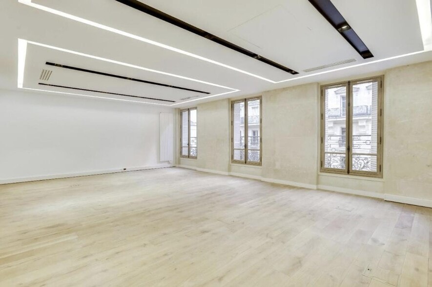 7 Square Du Roule, Paris à louer - Photo intérieure – Image 1 sur 14