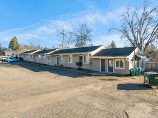 Plus de détails pour 15026 SE Arista Dr, Milwaukie, OR - Logement à vendre