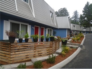 Plus de détails pour 4355 Riverview Ave, West Linn, OR - Logement à vendre