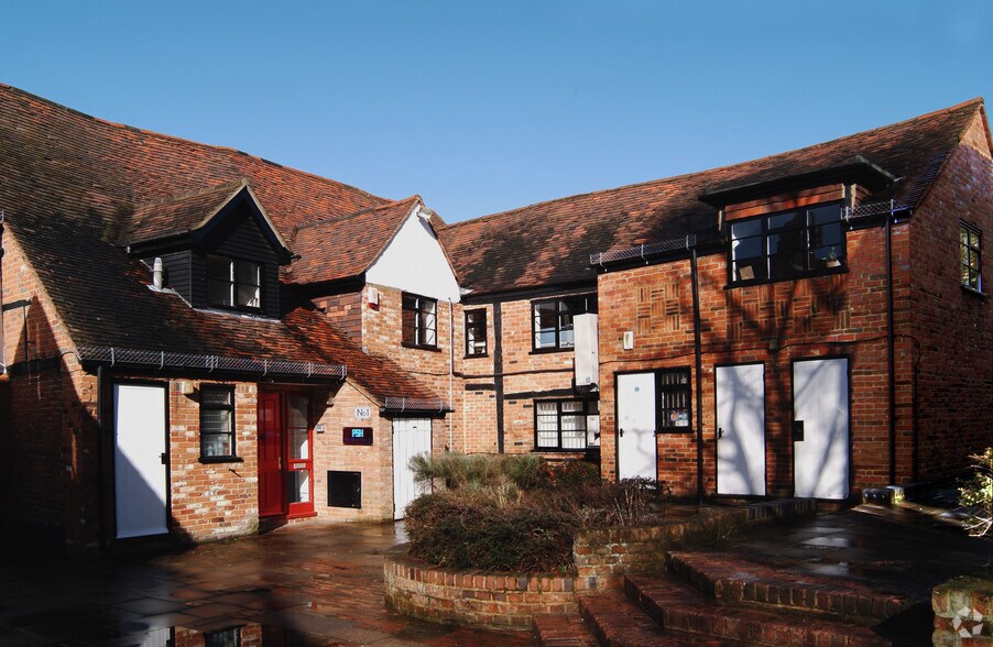 Denmark St, Wokingham à louer - Photo de l’immeuble – Image 2 sur 4