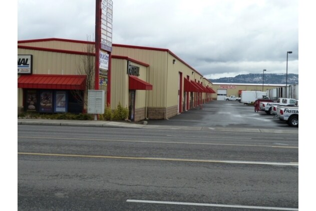 4802-4810 Table Rock Rd, Medford, OR à louer Photo principale– Image 1 sur 12