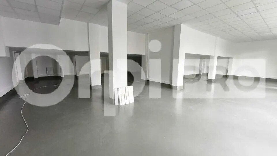 Local commercial dans Villebon-sur-Yvette à louer - Photo de l’immeuble – Image 1 sur 13