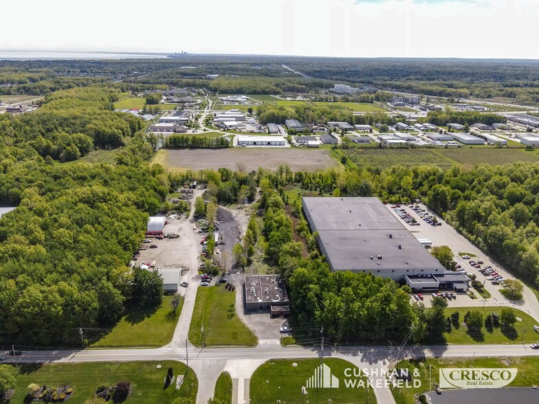 1101 Jaycox Rd, Avon, OH à louer - Photo de l’immeuble – Image 2 sur 17
