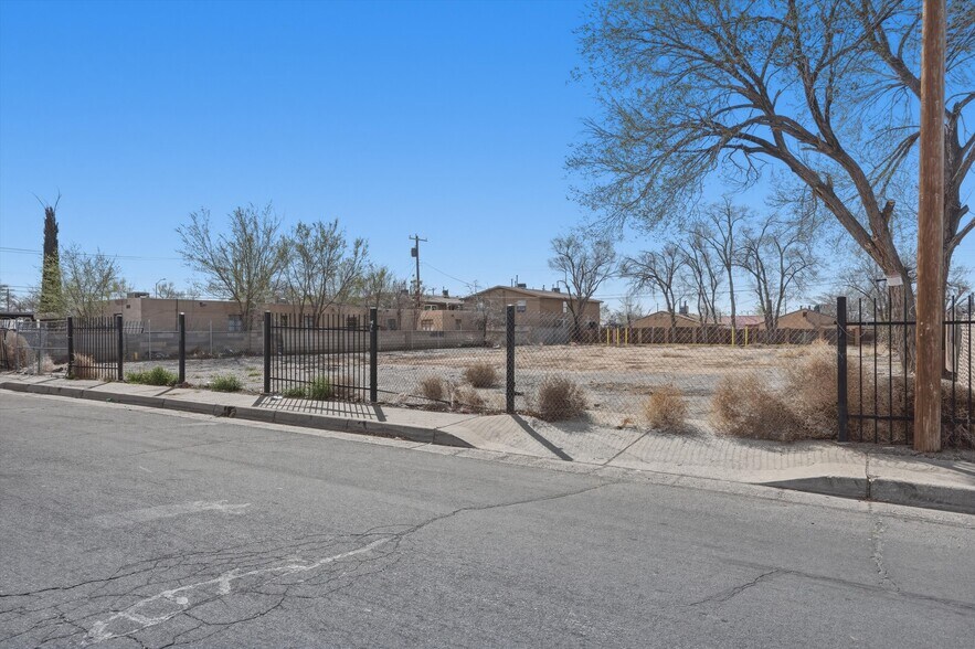215 Wisconsin St, Albuquerque, NM à vendre - Autre – Image 2 sur 7