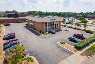 Plus de détails pour 500 W 98th St, Bloomington, MN - Bureau/Local commercial à louer