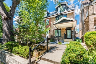 Plus de détails pour 238 Garden Av, Toronto, ON - Logement à vendre