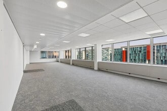 6-20 Esplanade Charles De Gaulle, Nanterre à louer Photo intérieure– Image 2 sur 6