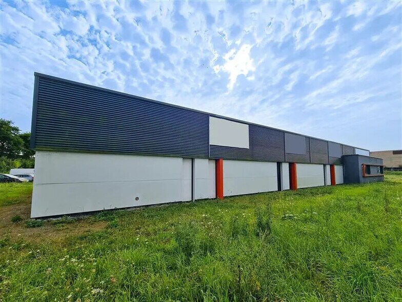 Bureau dans Lamballe-Armor à louer - Photo de l’immeuble – Image 1 sur 9