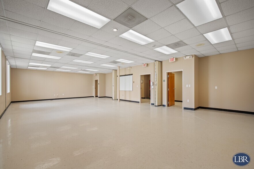 185 Barton Blvd, Rockledge, FL à louer - Photo de l’immeuble – Image 3 sur 6