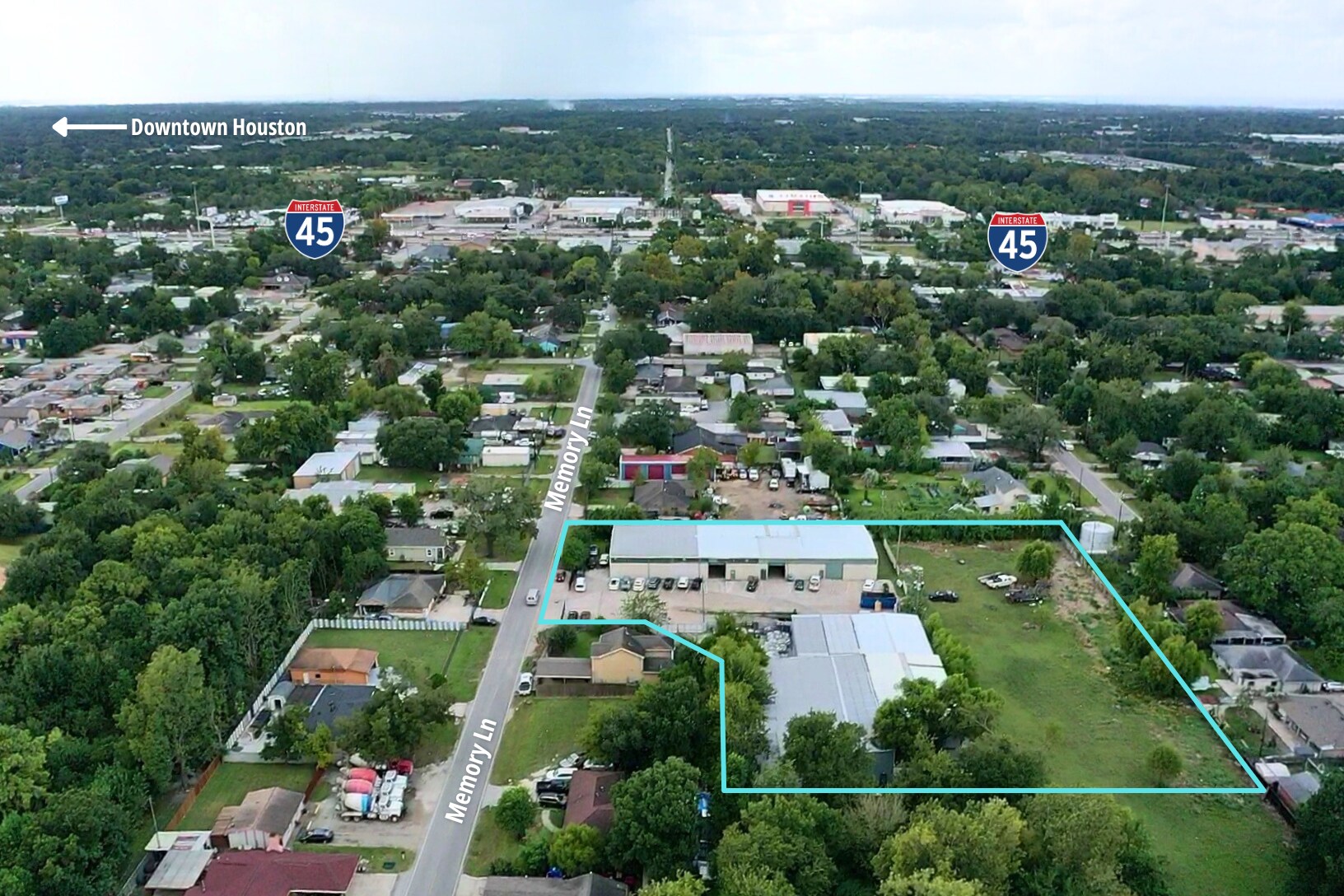 234 Memory Ln, Houston, TX à louer Photo principale– Image 1 sur 12
