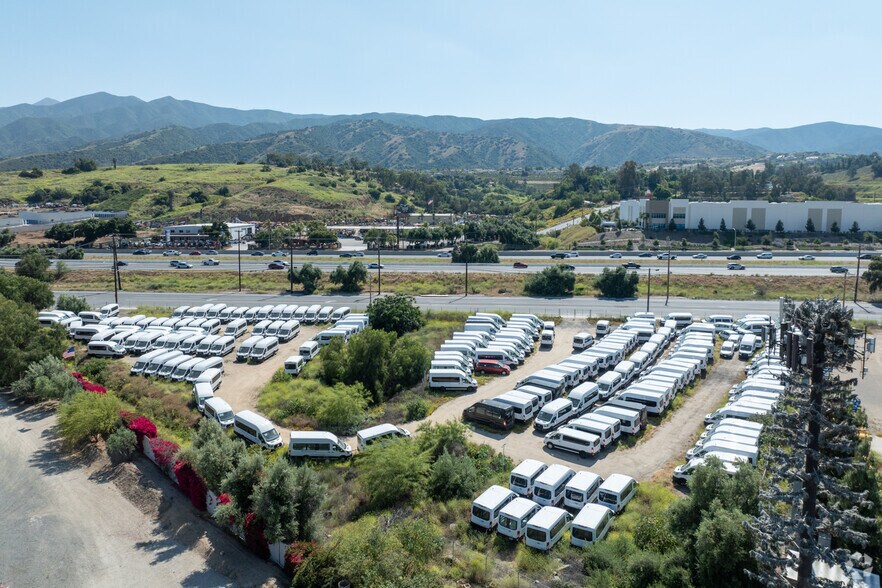21950 Temescal Canyon Rd, Corona, CA à vendre - Aérien – Image 2 sur 6