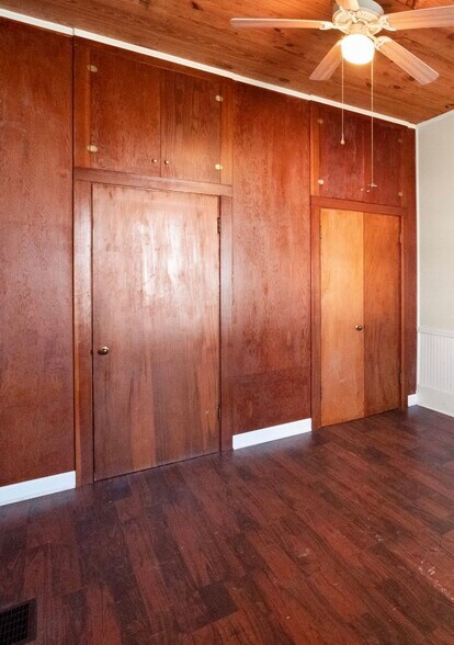 615 E Main St, Scottsville, KY à vendre - Photo intérieure – Image 3 sur 25