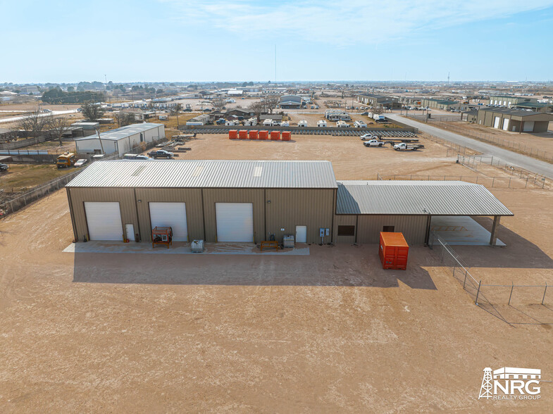 1110 E County Road 119, Midland, TX à vendre - Photo de l’immeuble – Image 2 sur 7