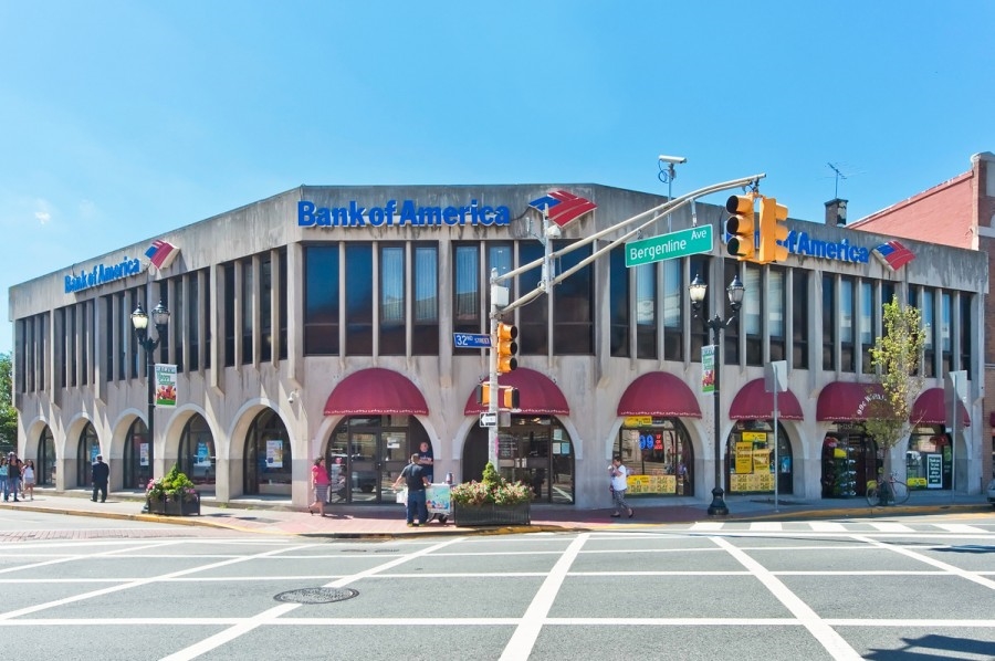 3109 Bergenline Ave, Union City, NJ à louer Photo principale– Image 1 sur 10