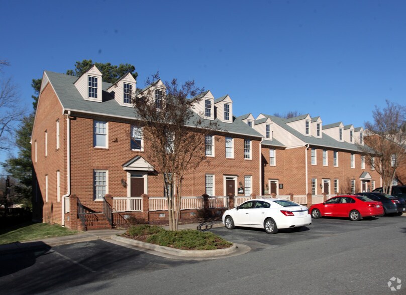 3051-3057 S Church St, Burlington, NC à louer - Photo de l’immeuble – Image 2 sur 46