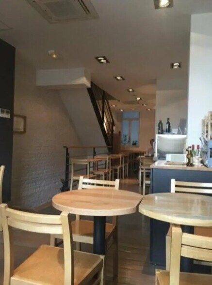 Local commercial dans Lille à louer - Photo de l’immeuble – Image 3 sur 12