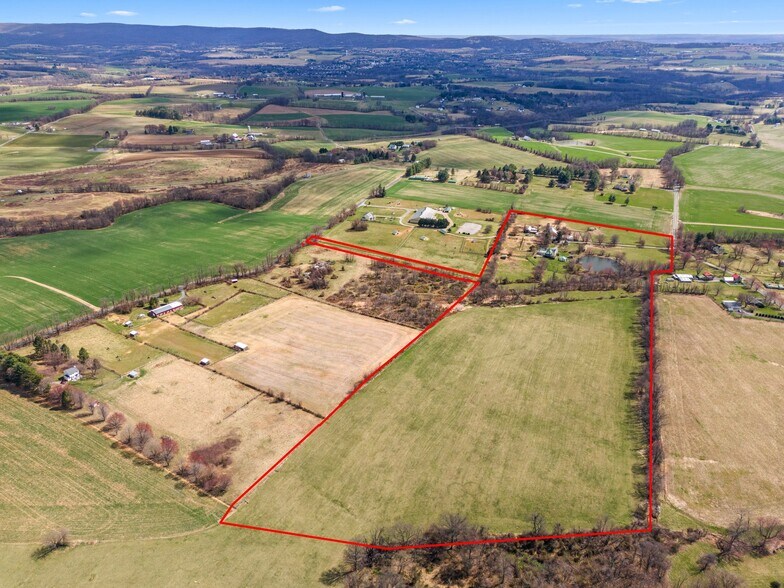1806 Marker Rd, Middletown, MD à vendre - Photo principale – Image 1 sur 13