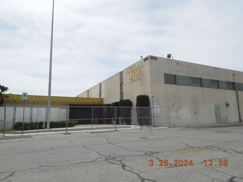 2753 S Highland Dr, Las Vegas, NV à vendre - Photo principale – Image 2 sur 7