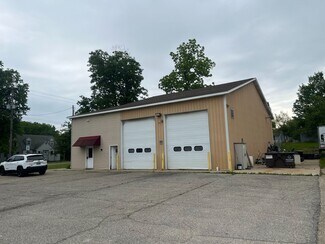 Plus de détails pour 1708 E Cavanaugh Rd, Lansing, MI - Local commercial à vendre