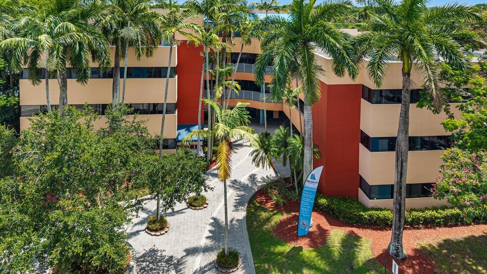 151 NW 11th St, Homestead, FL à vendre - Photo de l’immeuble – Image 2 sur 21