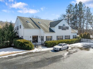 Plus de détails pour 128 Litchfield Rd, New Milford, CT - Bureau à vendre