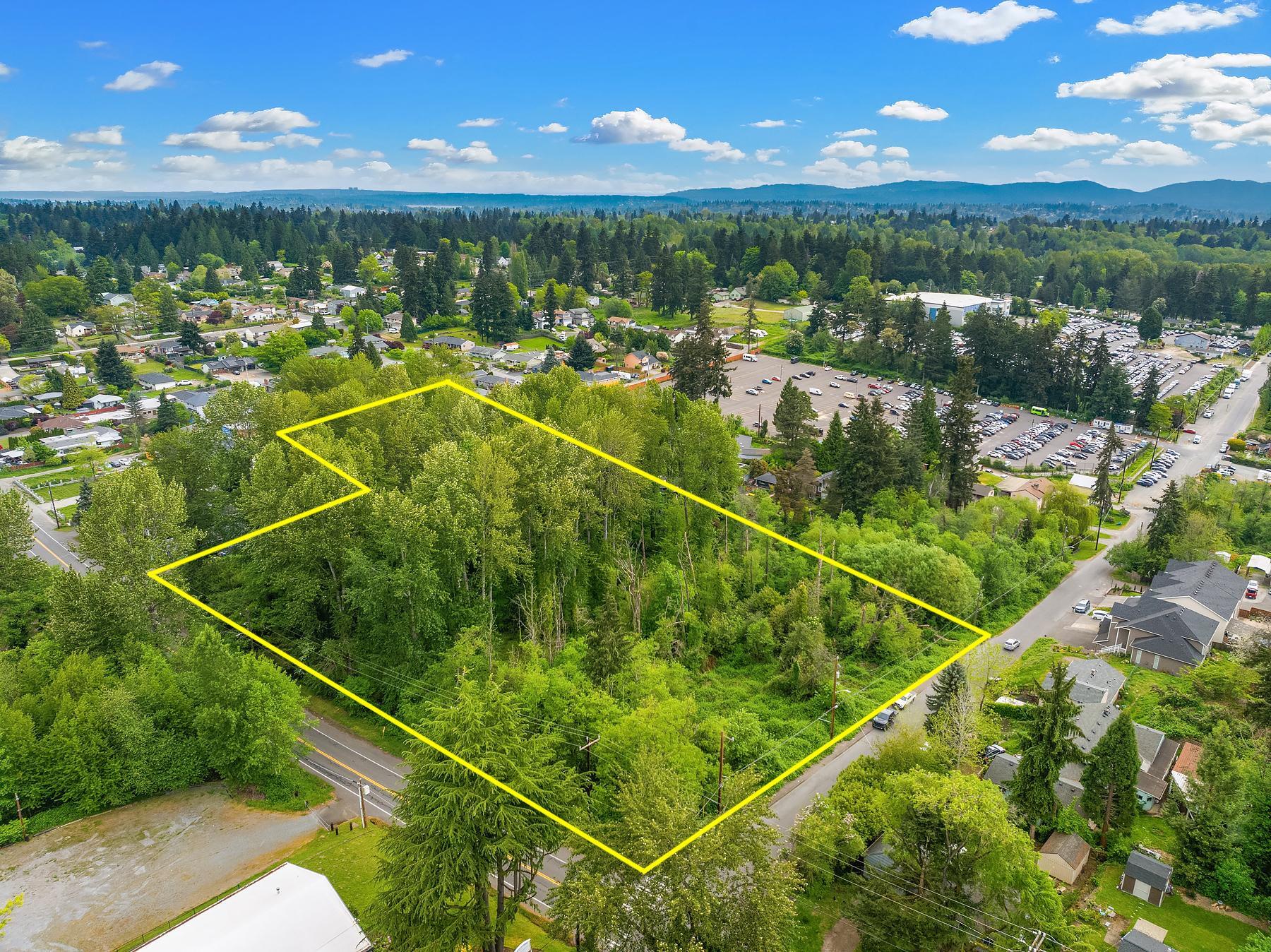 901 S 138th St, Burien, WA à vendre Photo de l’immeuble– Image 1 sur 4