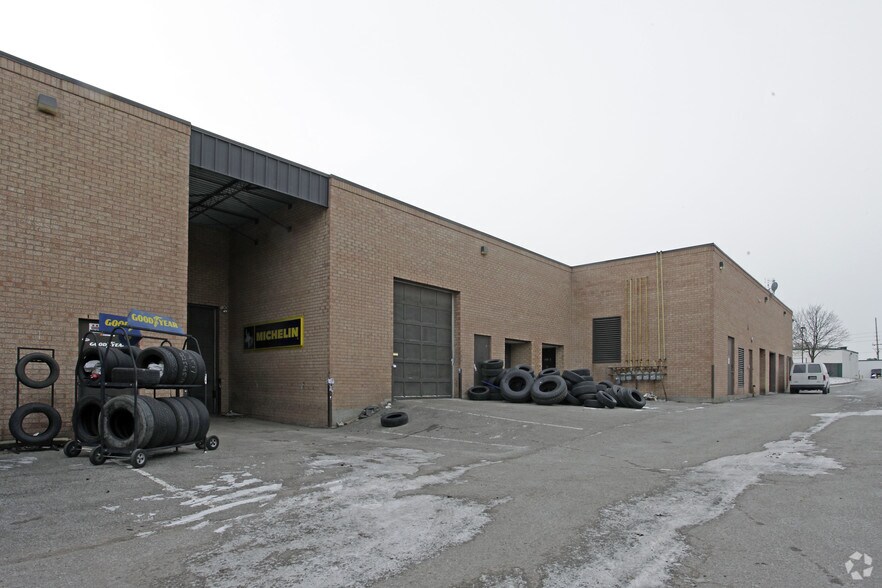 91 Anderson Ave, Markham, ON à louer - Photo de l’immeuble – Image 3 sur 3
