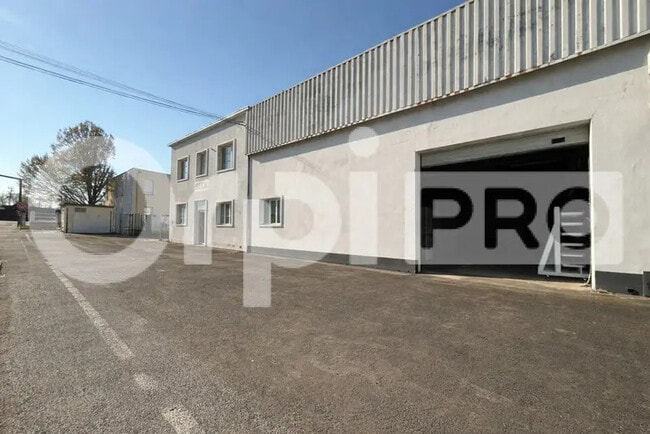 Plus de détails pour Industriel/Logistique à louer