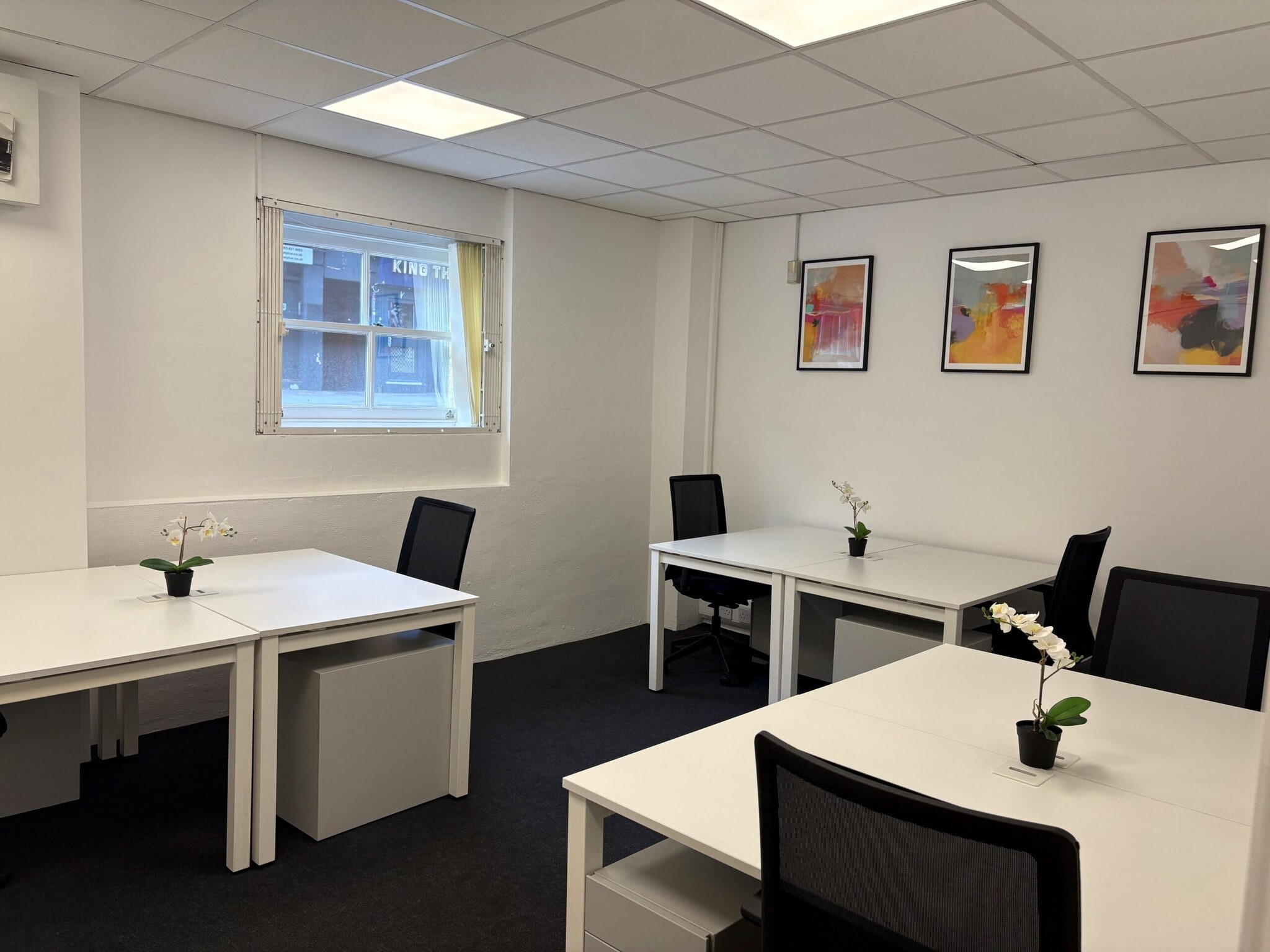 180-186 Kings Cross Rd, Londres à louer Photo intérieure– Image 1 sur 1