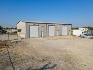 Plus de détails pour 5350 Ganzer Rd W, Krum, TX - Local d'activités à louer