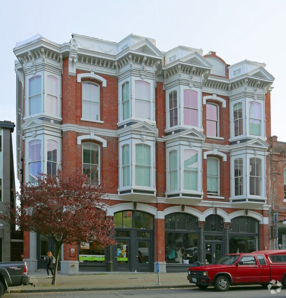 550-554 Yates St, Victoria, BC à louer - Photo de l’immeuble – Image 2 sur 3