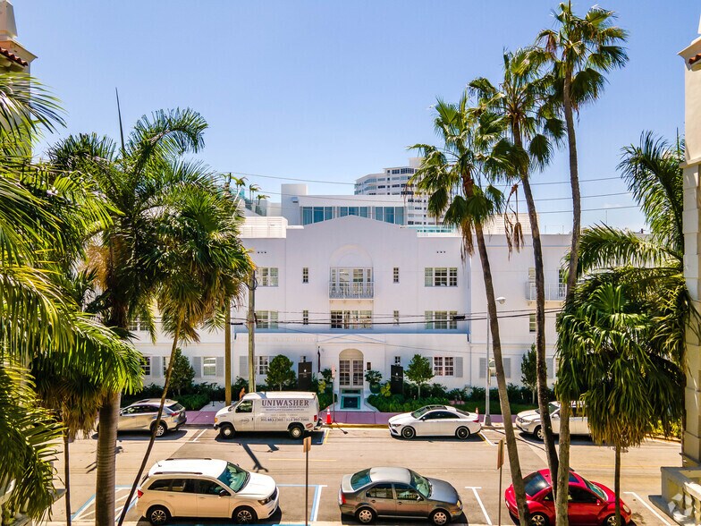 334 20th St, Miami Beach, FL à louer - Photo de l’immeuble – Image 2 sur 38