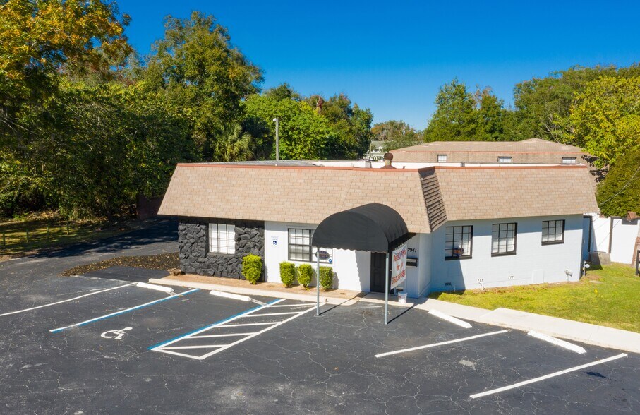 2945 NE 3rd St, Ocala, FL à vendre - Photo de l’immeuble – Image 3 sur 14