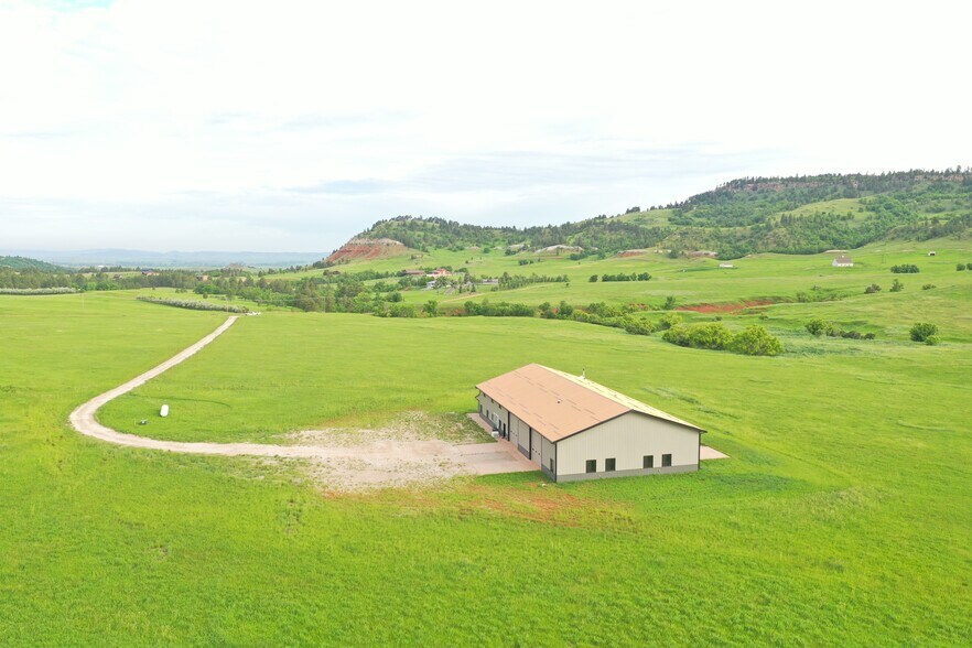 1790 Lookout Mountain Rd, Spearfish, SD à vendre - Photo de l’immeuble – Image 1 sur 46