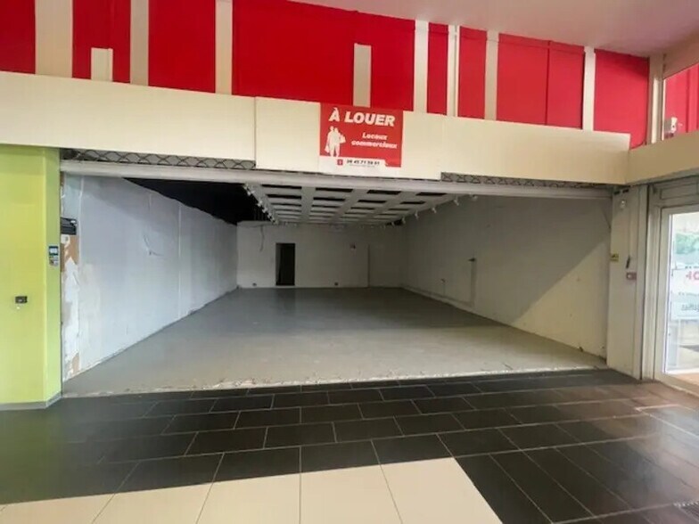 Local commercial dans Laloubère à vendre - Photo intérieure – Image 3 sur 4