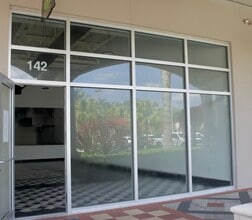 2355 vanderbilt beach Rd, Naples, FL à louer Photo intérieure– Image 1 sur 8