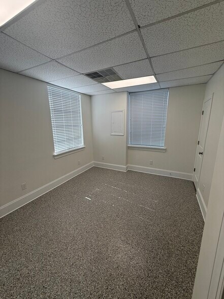116 S Providence St, Waxhaw, NC à louer - Photo de l’immeuble – Image 3 sur 17