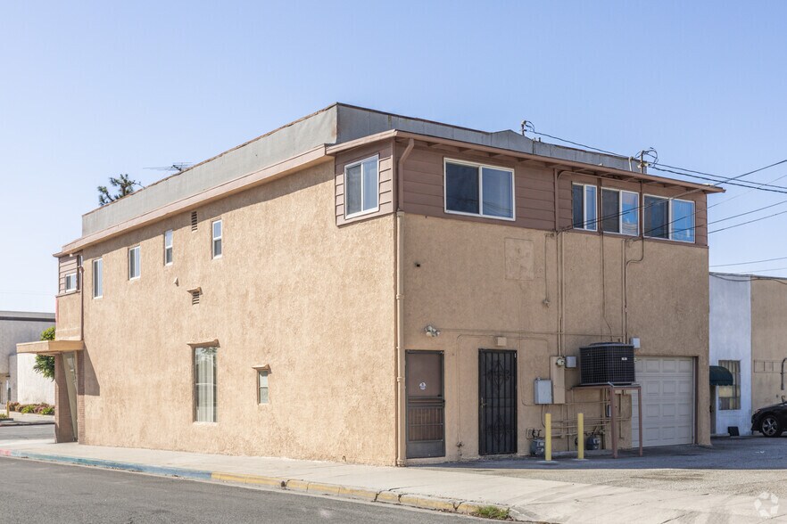 121-123 E Las Tunas Dr, San Gabriel, CA à vendre - Photo de l’immeuble – Image 2 sur 2