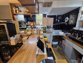 Local commercial dans Barcelone, Barcelona à louer Photo intérieure– Image 2 sur 14