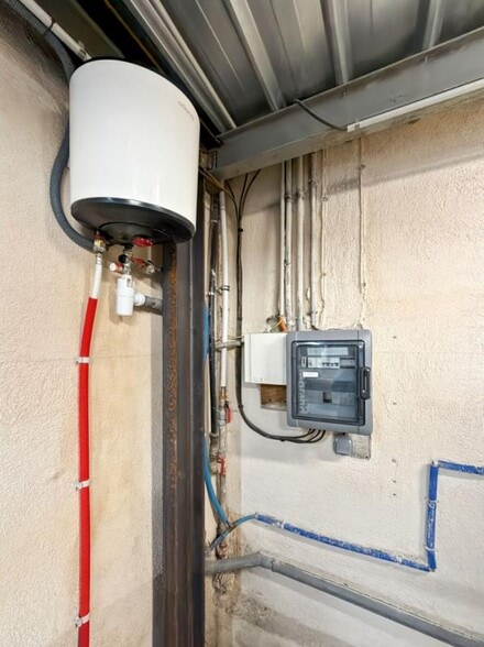 23 Boulevard De La Gare, La Penne-sur-Huveaune à louer - Autre – Image 2 sur 2