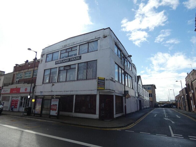 Portland St, Stoke On Trent à vendre - Photo de l’immeuble – Image 2 sur 41