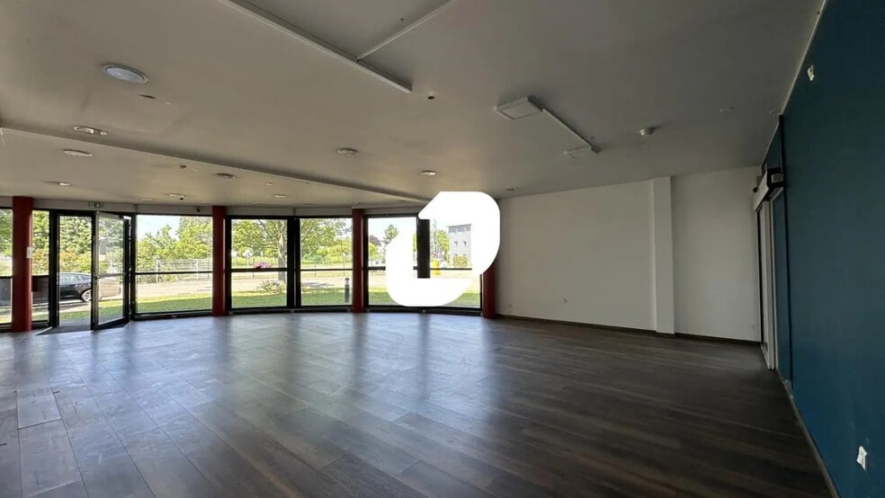 1 Rue Thomas Edison, Mundolsheim à louer - Photo de l’immeuble – Image 3 sur 10