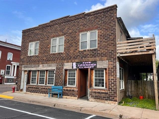 137 N Central Ave, Owen, WI à louer - Photo de l’immeuble – Image 2 sur 10