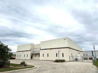 Plus de détails pour 6724 Guada Coma Dr, Schertz, TX - Industriel/Logistique à louer