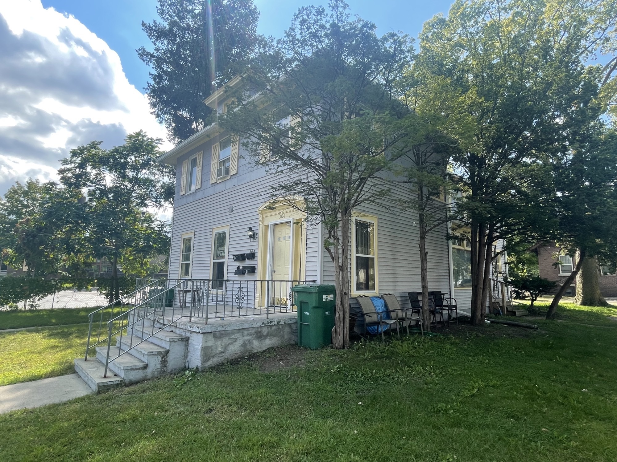 304 S Main St, Mount Pleasant, MI à vendre Photo principale– Image 1 sur 4