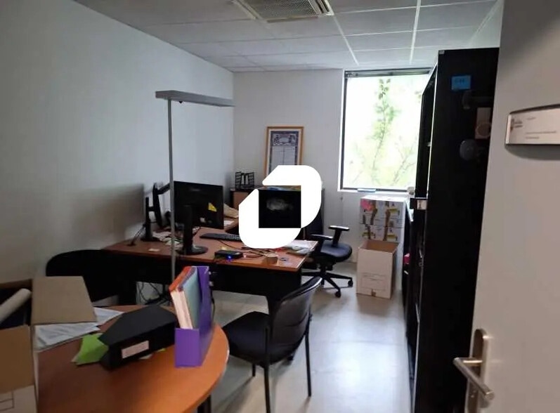 Bureau dans Bordeaux à louer - Photo de l’immeuble – Image 2 sur 14