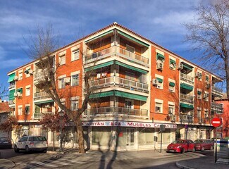 Plus de détails pour Calle Capitán Angosto Gómez, 146, Aranjuez - Logement à vendre